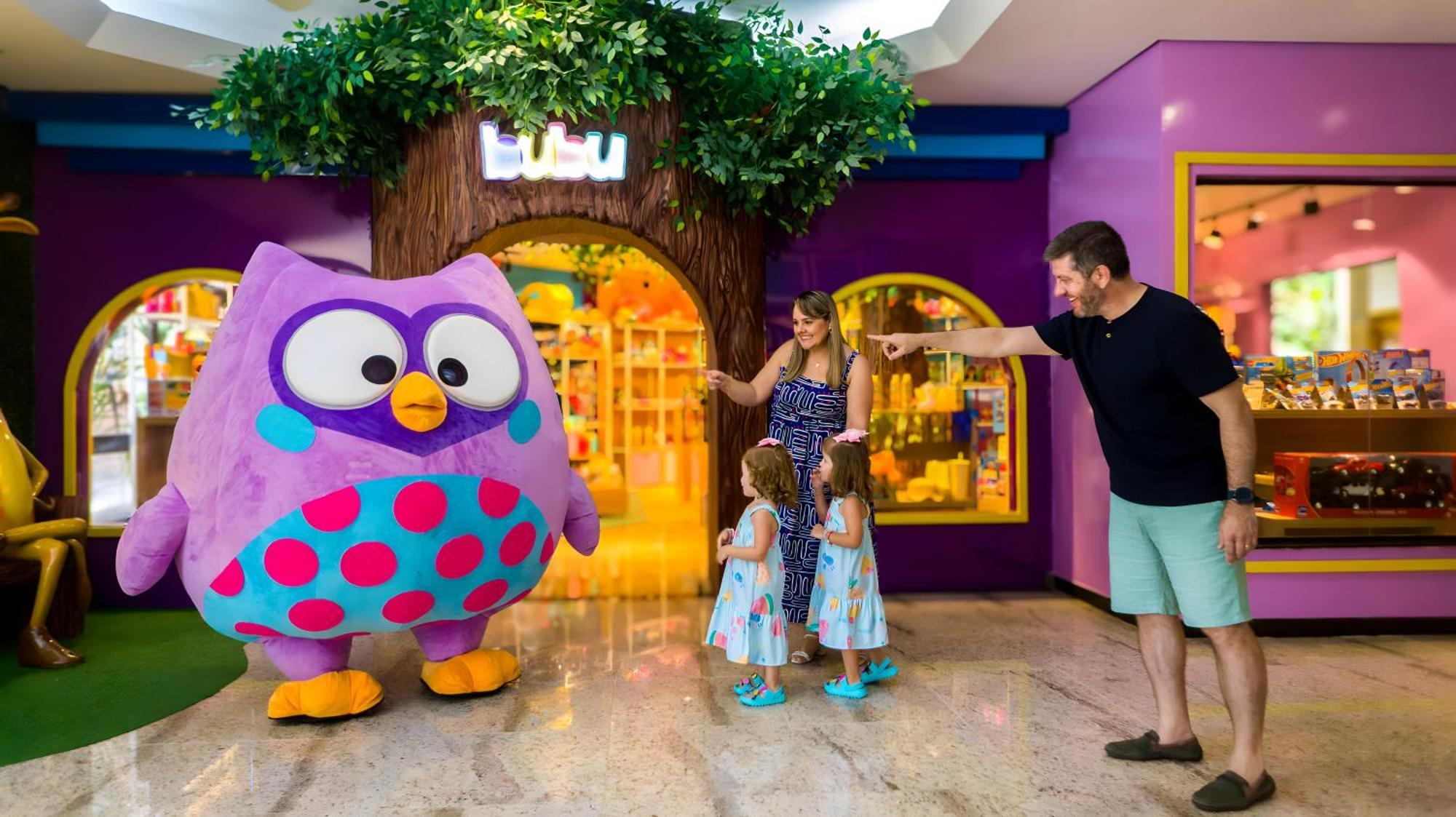 Blue Tree Thermas De Lins Resort Dış mekan fotoğraf The Owl mascot